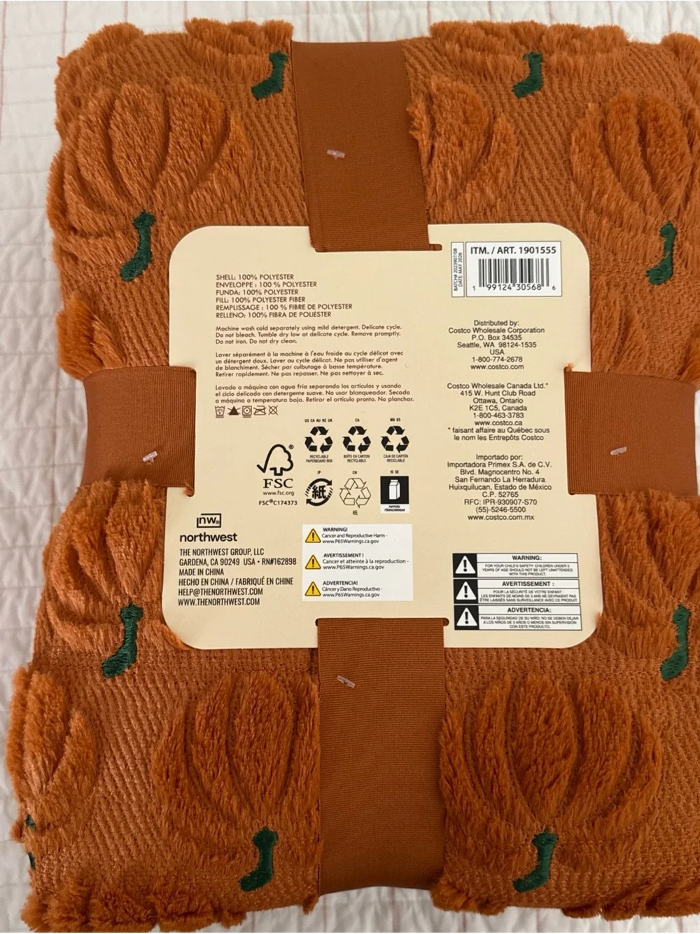 NWT Costco Halloween Faux Fur Throw Blanket - Orange Pumpkin
